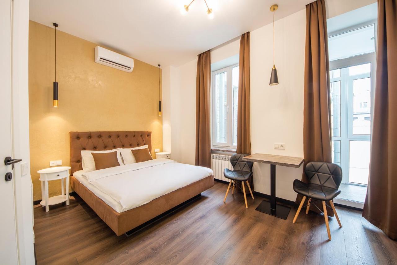 Palats Sportu Area Apartment *