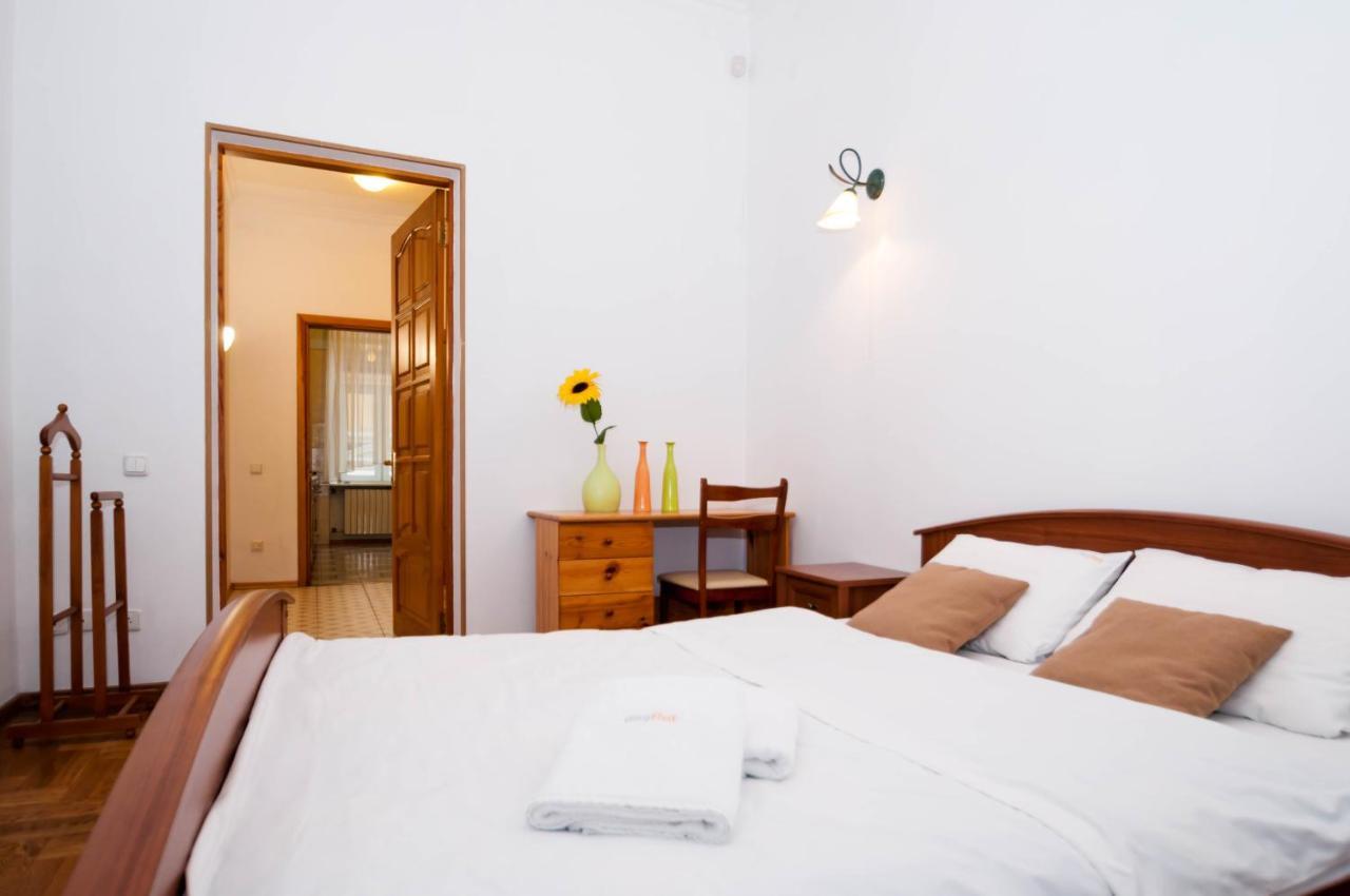 Palats Sportu Area Apartment
