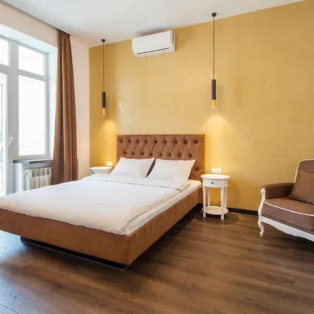Central Apartments Palats Sportu Area Kyiv Exterior photo