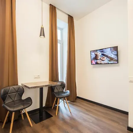 Central Apartments Palats Sportu Area Kyiv Exterior photo