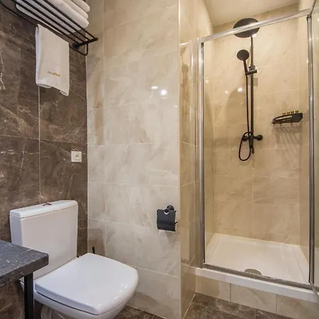 Central Apartments Palats Sportu Area Kyiv Exterior photo