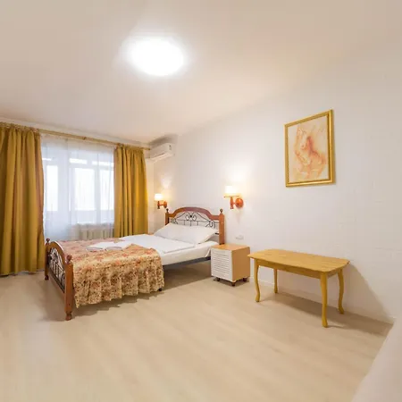 Central Apartments Palats Sportu Area Kyiv Room photo