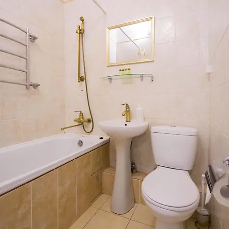 Central Apartments Palats Sportu Area Kyiv Room photo
