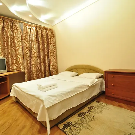 Central Apartments Palats Sportu Area Kyiv Room photo